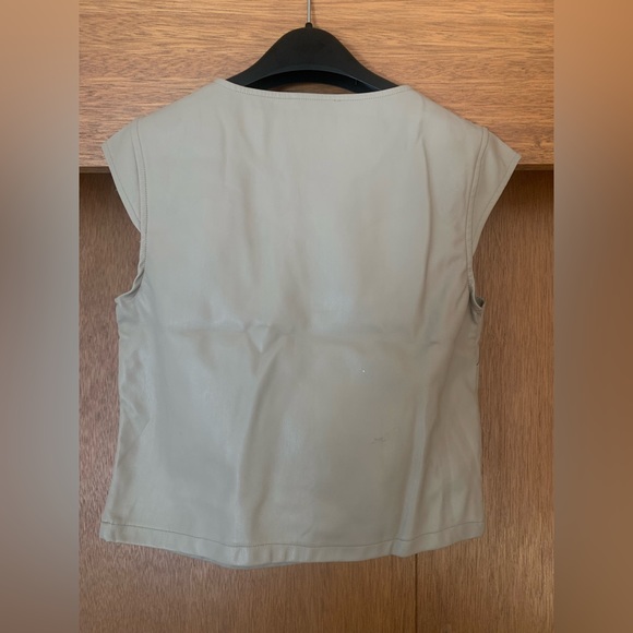 Sincerely Jules top - Picture 3 of 3